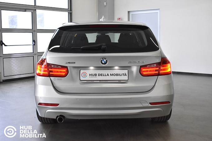 BMW 320d xDrive Touring Business aut.